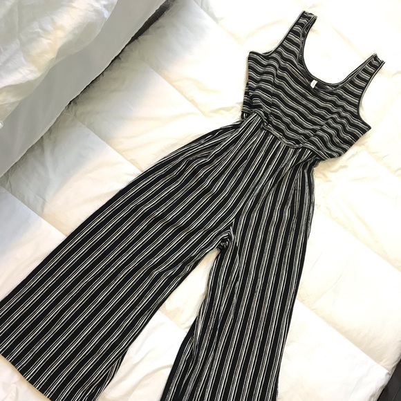Xhilaration Pants - Striped jumper
